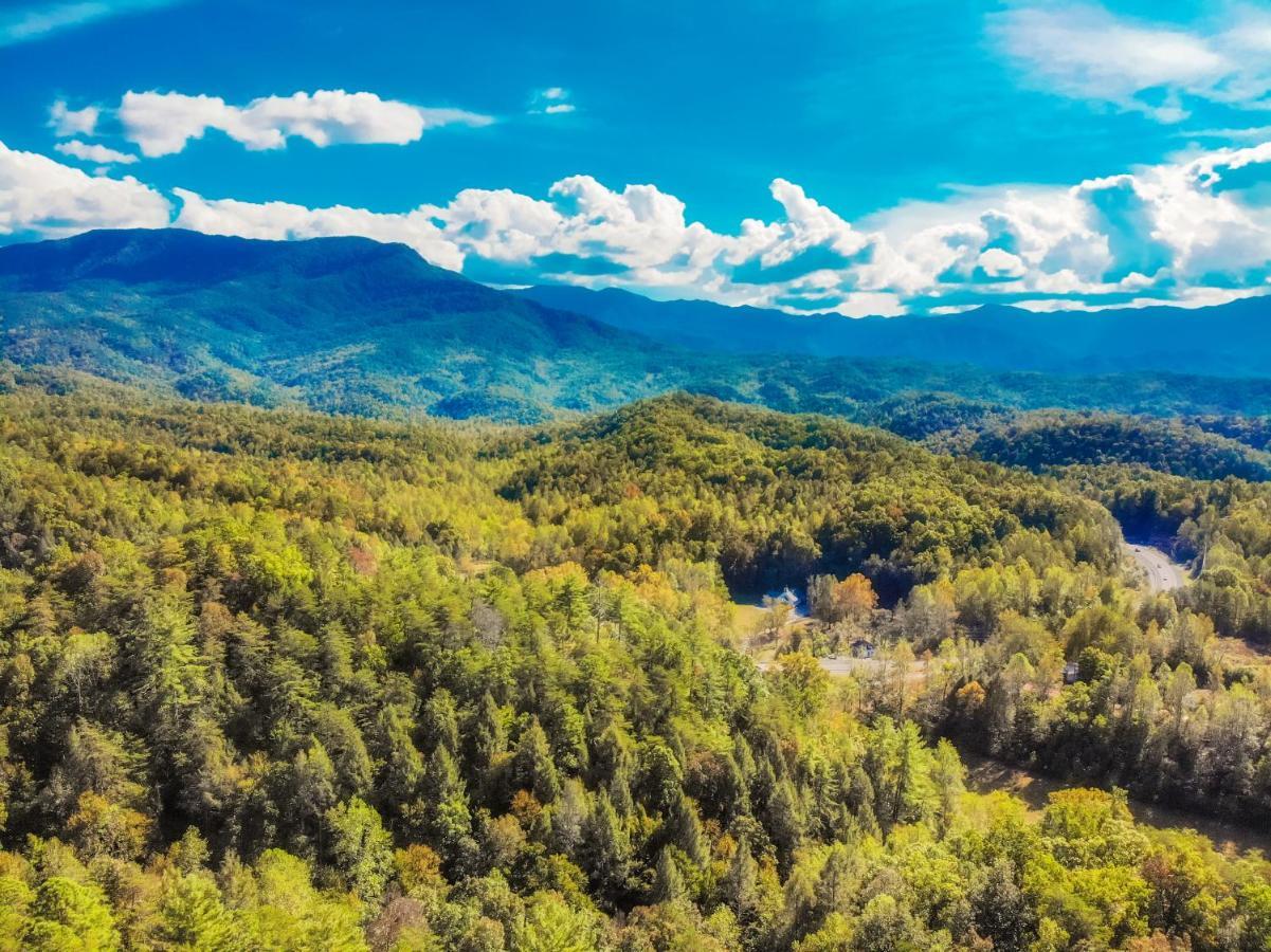 Leconte Mountain Breeze Villa Gatlinburg Exterior photo