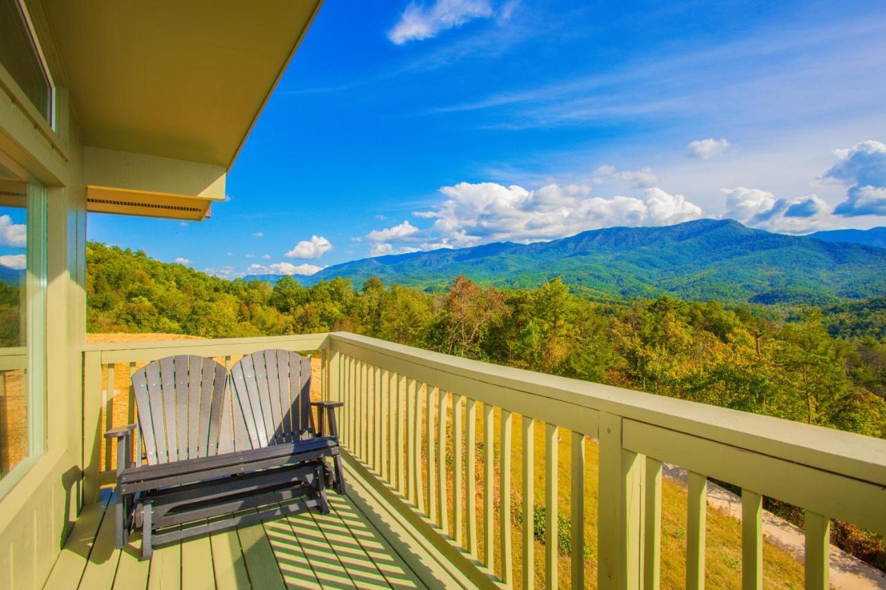 Leconte Mountain Breeze Villa Gatlinburg Exterior photo