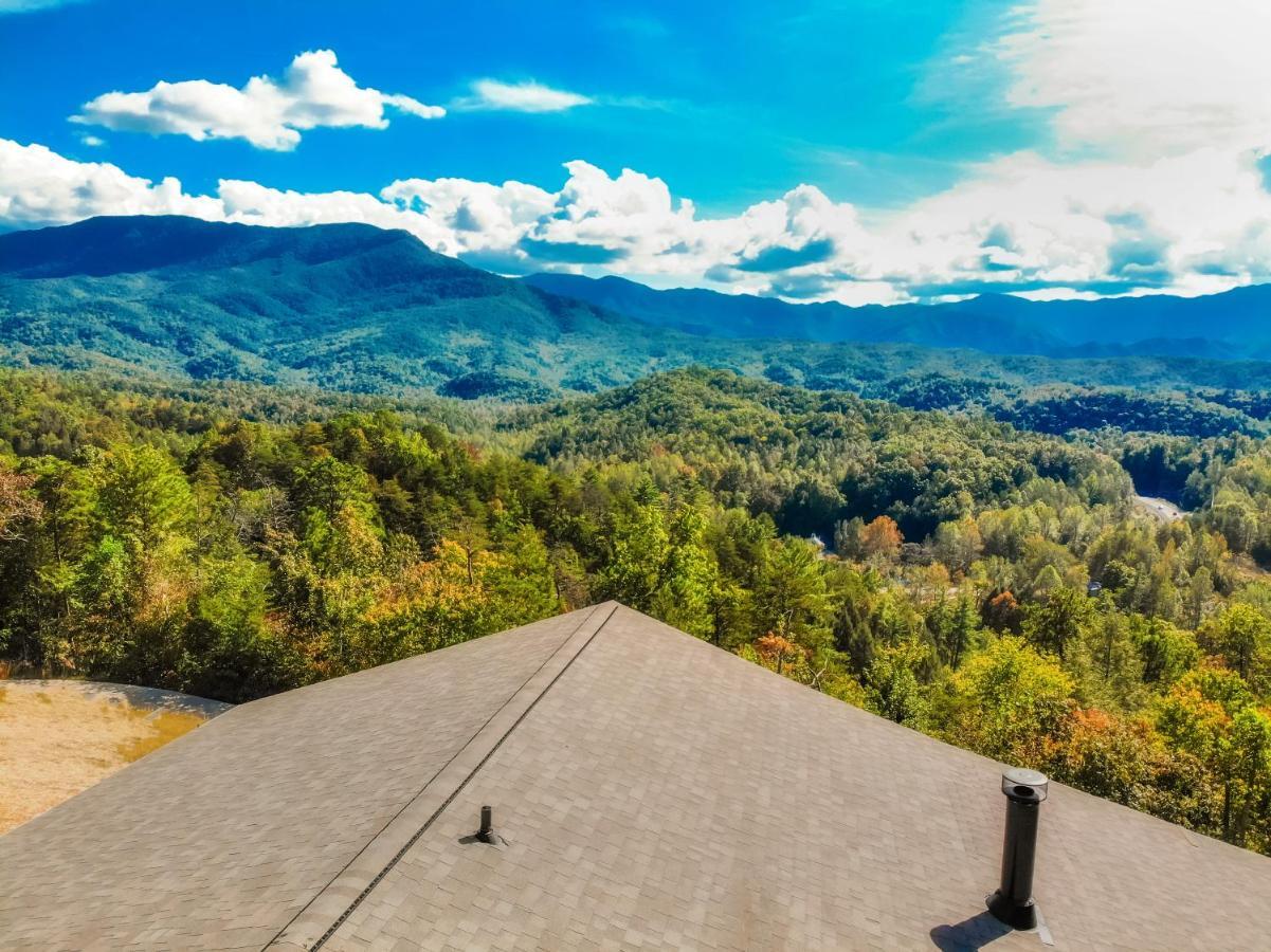 Leconte Mountain Breeze Villa Gatlinburg Exterior photo